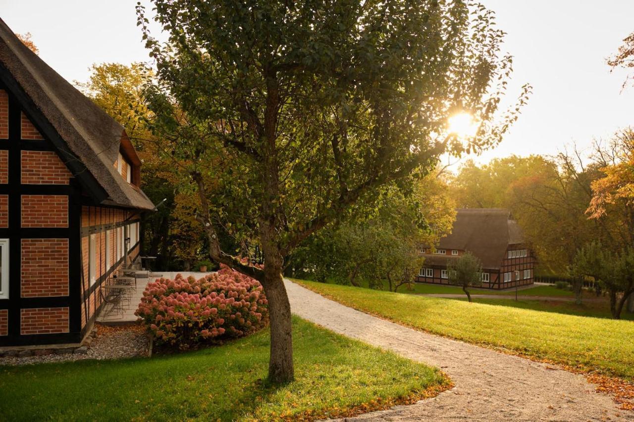 Park Am See X Nattika Ayurveda, Hotel Health Spirit Penzlin 외부 사진